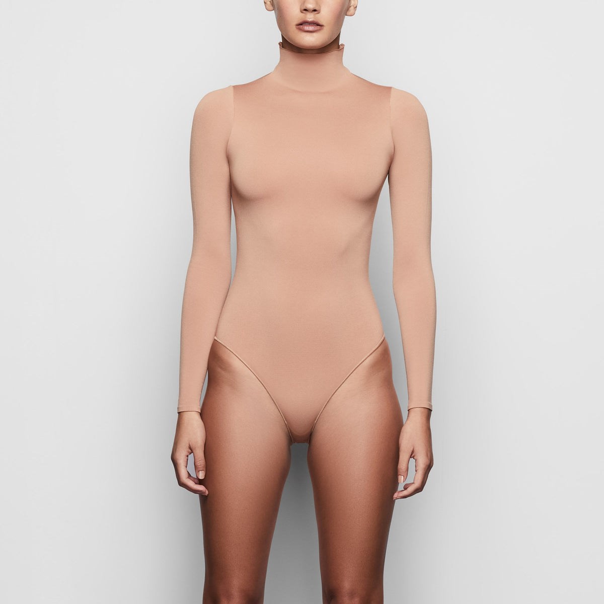 SKIMS Essential Mock Neck Long Sleeve Bodysuit Sienna | AV5897621