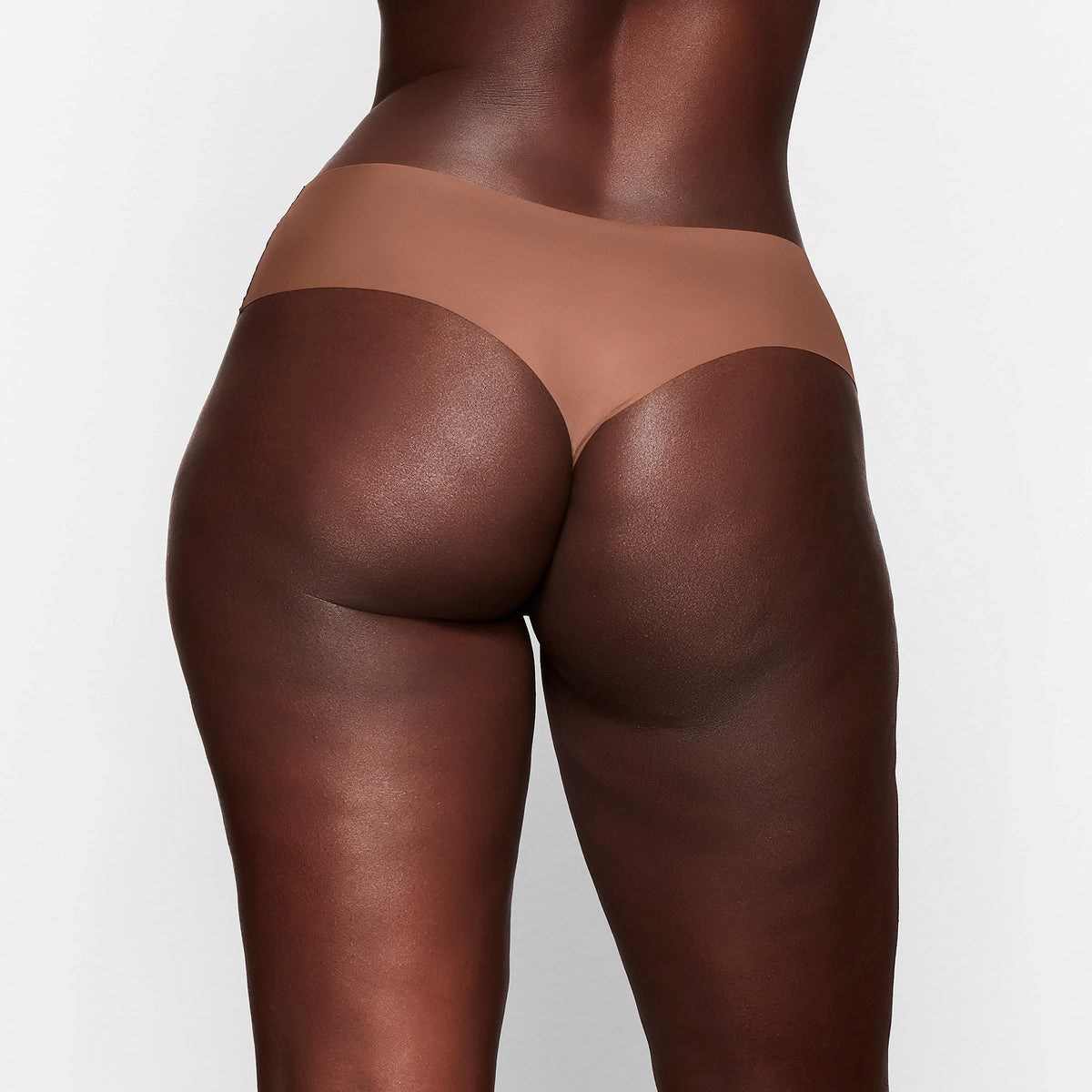 SKIMS Naked Dipped Tanga Jasper | PY0328679