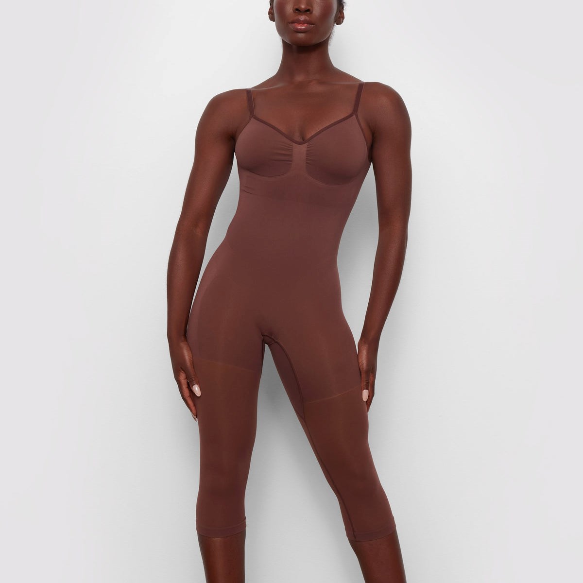 SKIMS Seamless Sculpt Low Back Bodysuit With Hosiery Leg Cocoa | QV7582463